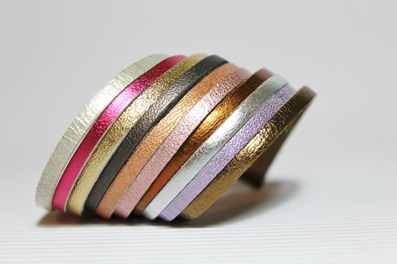 Multi-colored Metallic Leather Bracelet